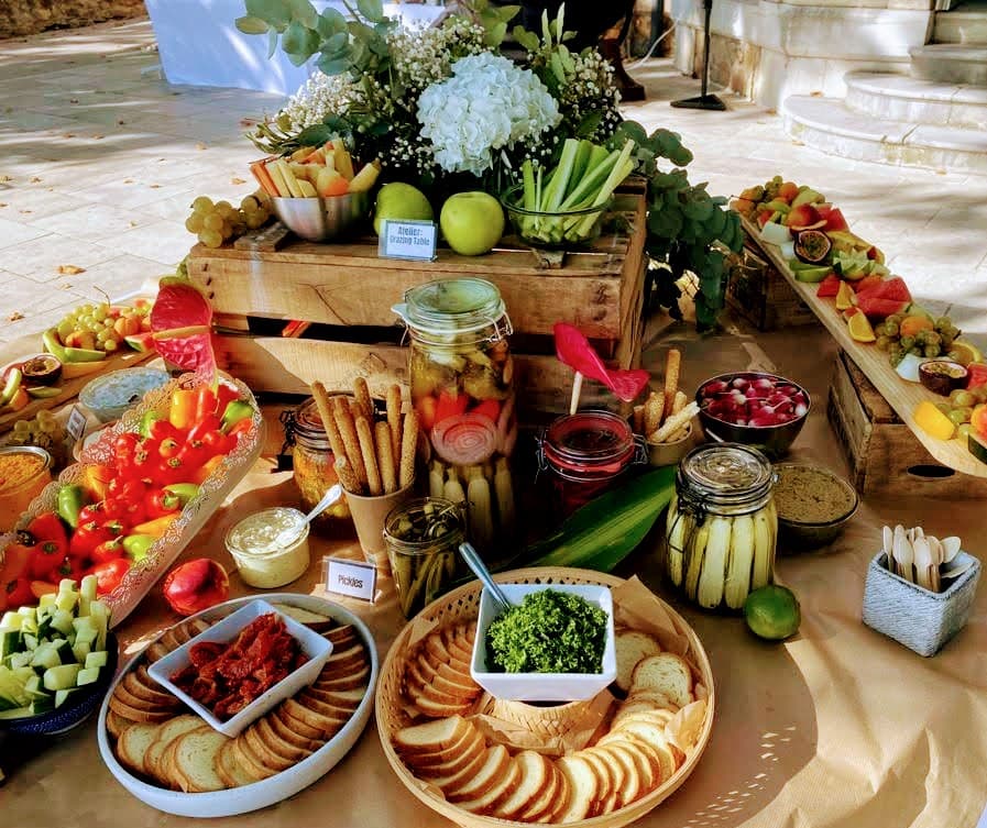 Table apéro dînatoire